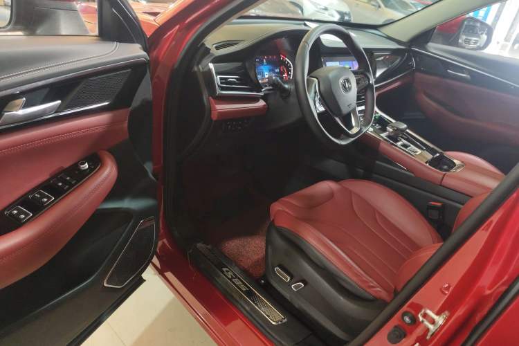 Used CHANGAN CS85 COUPE 2019 1.5T DCT Luxury Version China VI Standard Driver Seat