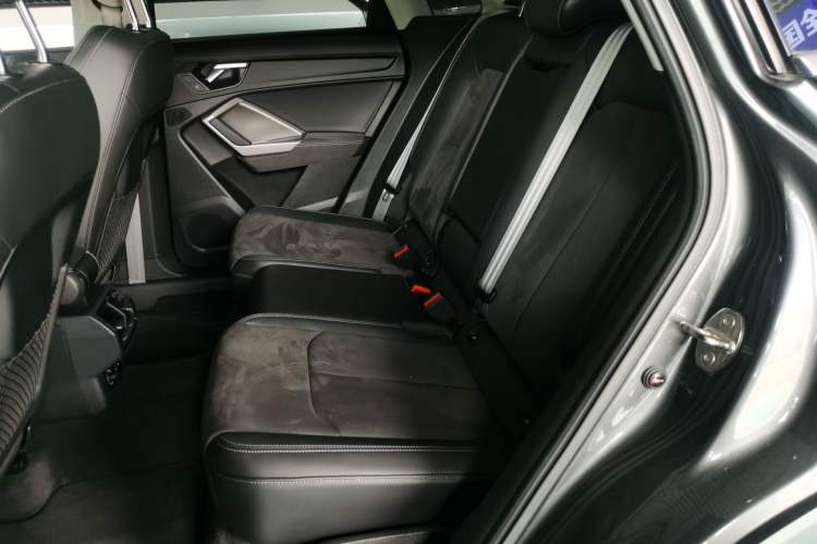 Used Audi Q3 2022 35 TFSI Fashion Dynamic Model
