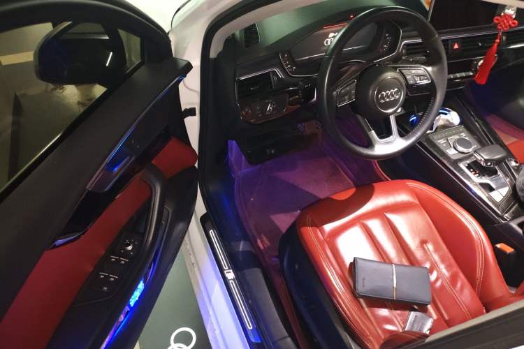 Used Audi A4L 2019 40 TFSI Fashion Version China V
