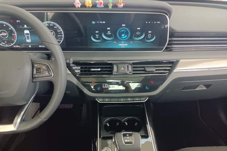 Used Hongqi HS5 2022 Revised Version 2.0T Smart Connect Flagship Edition