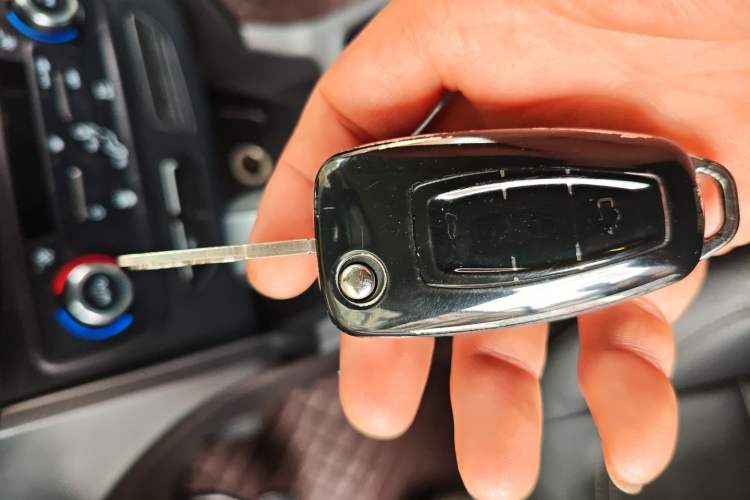 Used Ford Kuga 2017 EcoBoost 180 Two-Wheel-Drive Tiger Leap Model Vehicle Key