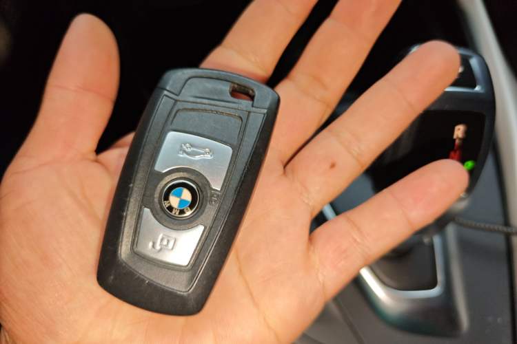 Used BMW 1 Series 2015 120i Leading Model Vehicle Key