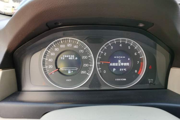 Used Volvo S80L 2012 2.0T T5 Luxury Edition Odometer Close Up