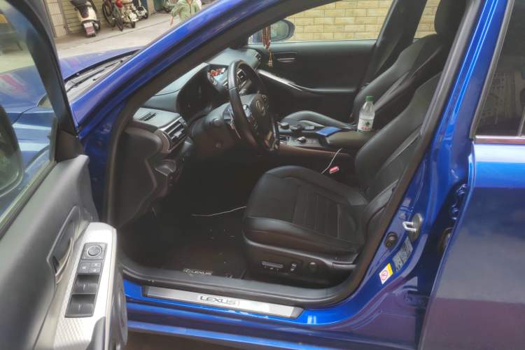 Used Lexus IS 2017 300 F SPORT Edition
