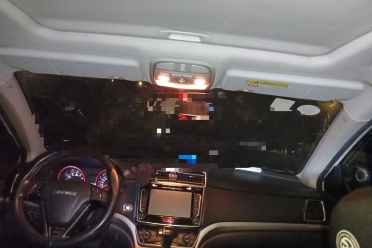 Used Haval H6 2015 Sport Edition 1.5T Automatic Two-Wheel Drive Luxury Model
