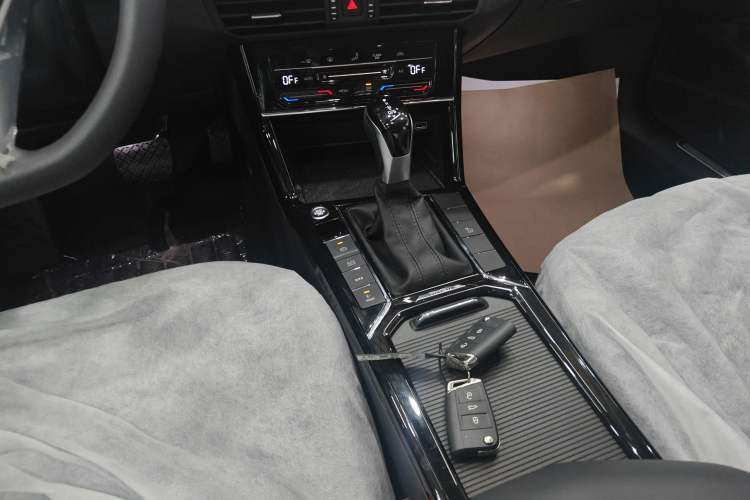 Used Volkswagen Passat New Energy 2025 430 PHEV Hybrid Business Edition
