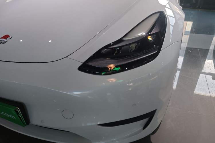 Used Tesla Model Y 2022 Rear-Wheel-Drive Version
