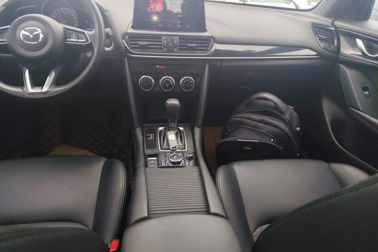 Used Mazda CX-4 2021 2.0L Automatic Two-Wheel Drive Blue Sky Dynamic Edition
