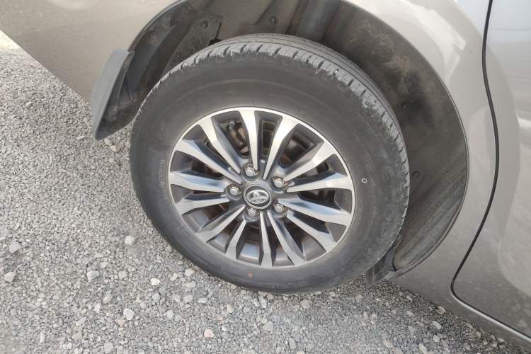 Used Toyota Corolla 2017 Revised Version 1.2T S-CVT GL