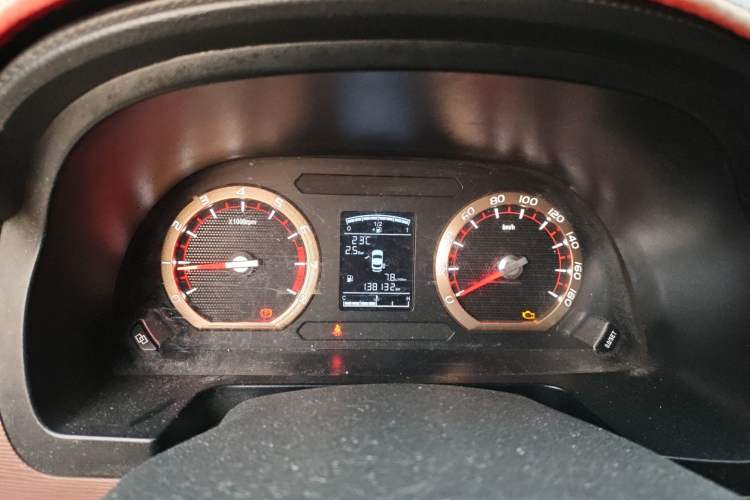 Used FORTHING Lingzhi 2020 M5L 1.6L Base Model 7 Seats
