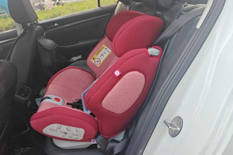 Used Volkswagen Bora 2019 1.5L Manual Comfort Version
