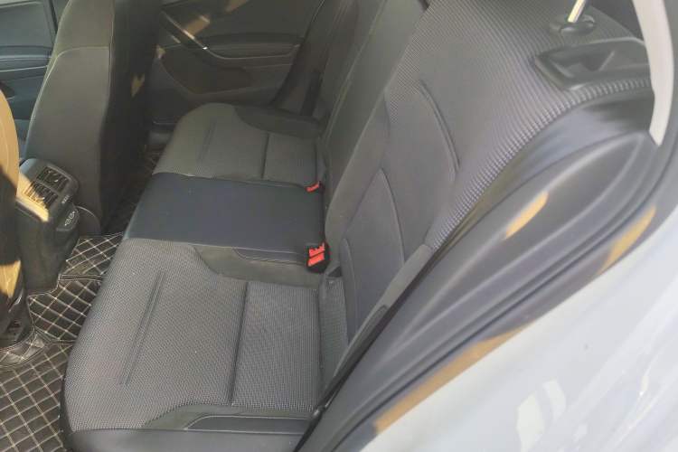 Used Volkswagen Golf 2019 1.6L Automatic Comfort Model China V Standard