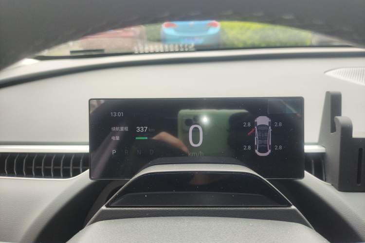 Used XPeng MONA M03 2024 620 with Ultra-Long Range Instrument Cluster