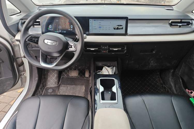 Used Geometry E Firefly 2024 401km Starlight