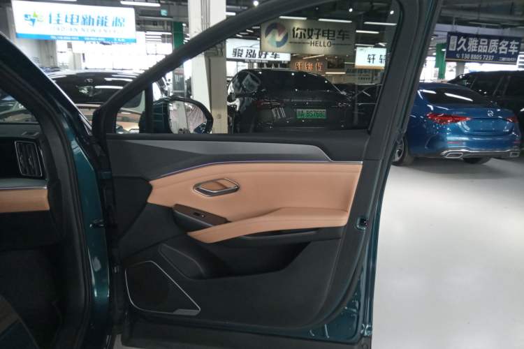 Used BYD Song L DM-i 2024 112 km Beyond Edition Right Front Door Interior