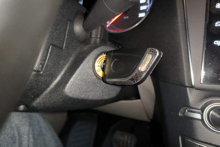 Used Peugeot 408 2014 1.8L Automatic Luxury Edition
