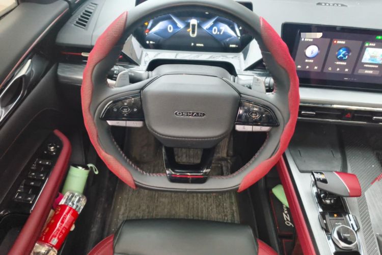 Used CHANGAN OSHAN Z6 2023 Blue Whale 2.0T Automatic Zhiyuan Model
