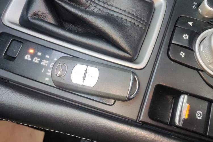 Used Mazda CX-4 2018 2.0L Automatic Two-Wheel Drive Blue Sky Dynamic Version China V Standard
