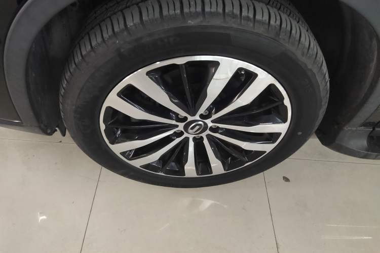 Used GAC Trumpchi GS4 New Energy 2017 1.5L PHEV Deluxe Edition Exterior 4