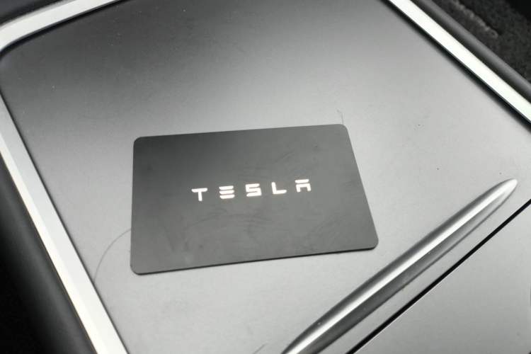 Used Tesla Model 3 2021 Standard Range Rear-Drive Upgraded Version Interior 1