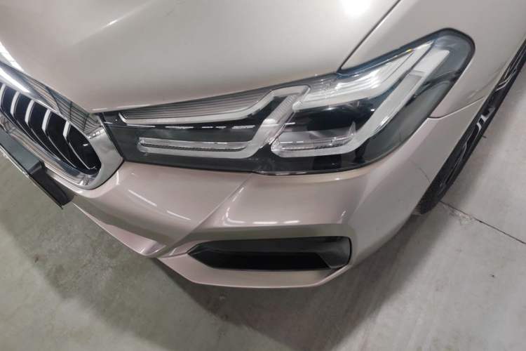 Used BMW 5 Series 2021 530Li Luxury Edition M Sport Package Left Front Headlight