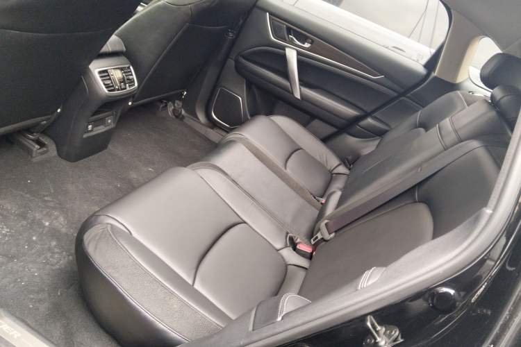 Used Honda Avancier 2017 240TURBO Two-Wheel Drive Comfort Version