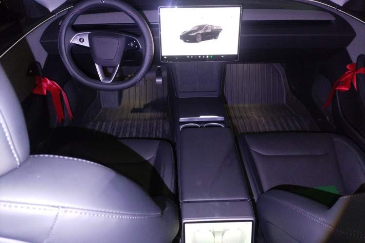 Used Tesla Model 3 2025 Model Revised Rear-Wheel-Drive Version
