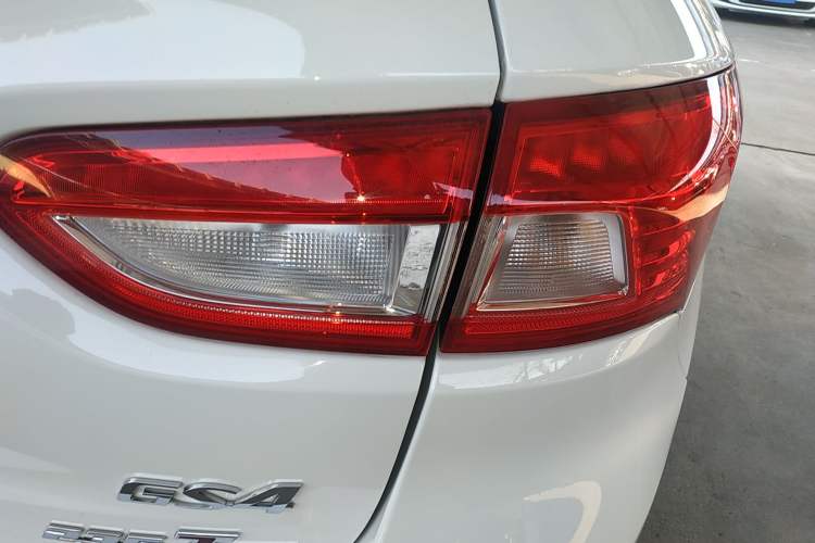 Used GAC Trumpchi GS4 2016 235T G-DCT Luxury Edition