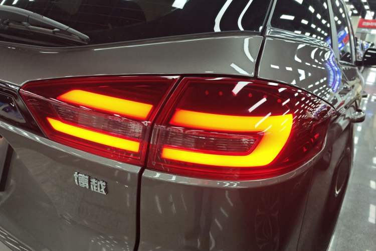 Used Geely Auto Emgrand X7 Sport 2021 1.8TD DCT Two-Wheel Drive Asian Games Edition