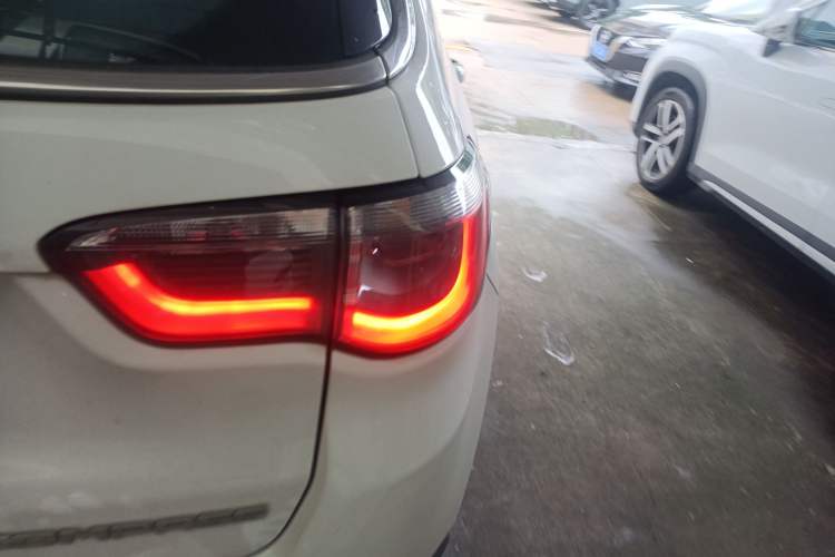 Used Jeep Compass 2019 220T Automatic Family Edition