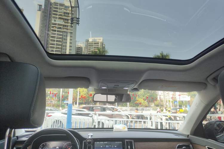 Used Hongqi HS7 2021 2.0T DCT Two-Wheel Drive Smart Connect Flagship Edition
