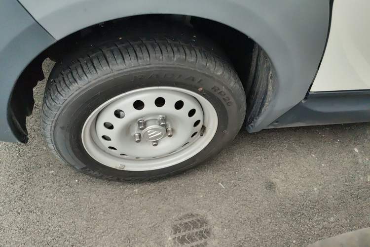 Used Foton Intelligent Blue Elf E7 2024 Facelifted All-Electric Van Flat Roof 2 Seats Evey Lithium Energy 41.86 kWh
