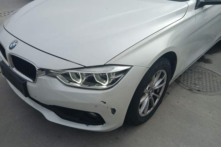 Used BMW 3 Series 2016 316i Fashion Model
