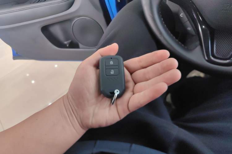 Used Honda Vezel 2016 1.8L CVT Front-Wheel Drive Pioneer Edition
