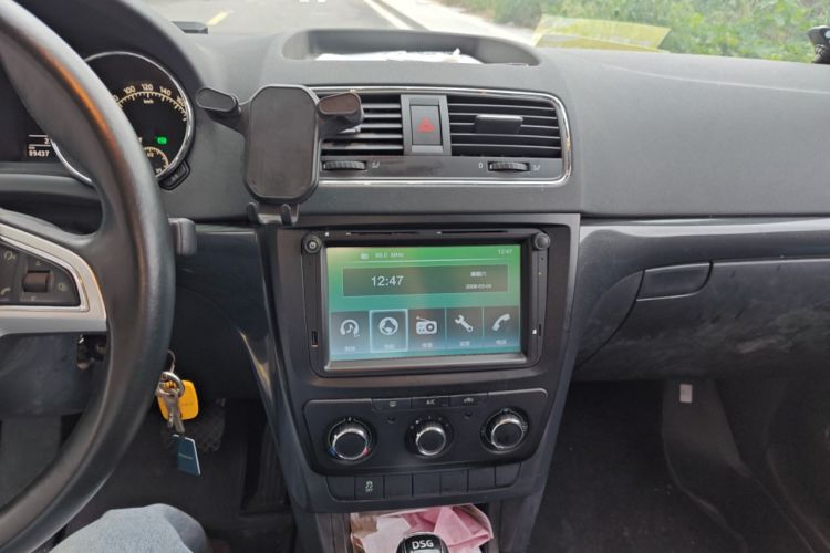 Used Skoda Yeti 2017 TSI280 DSG Car Enjoy Brothers Edition
