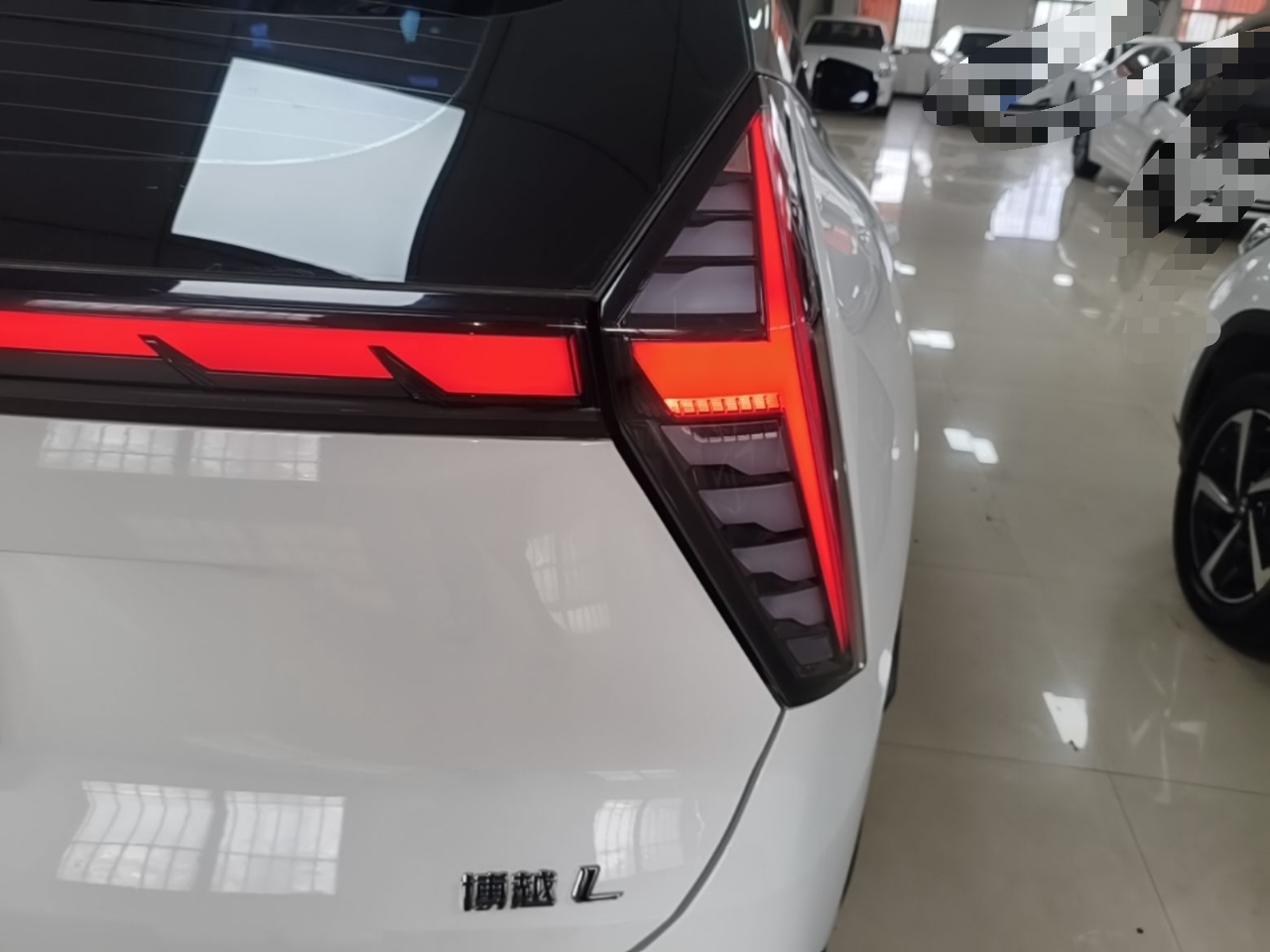 Geely Auto FX11 2024 1.5TD DCT Dragon Edition — снимка 9