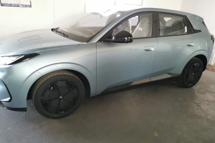 Used ARCFOX T1 2025 Model 425 PRO