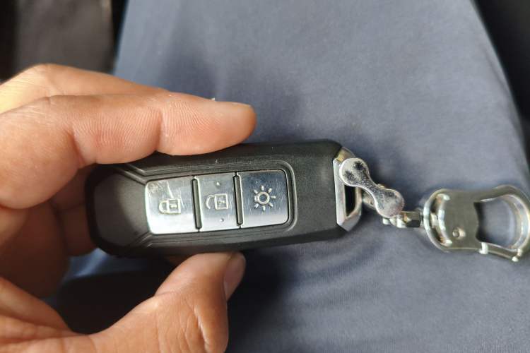 Used SWM G05 2021 PRO 1.5T Automatic Prestige 7-seater
