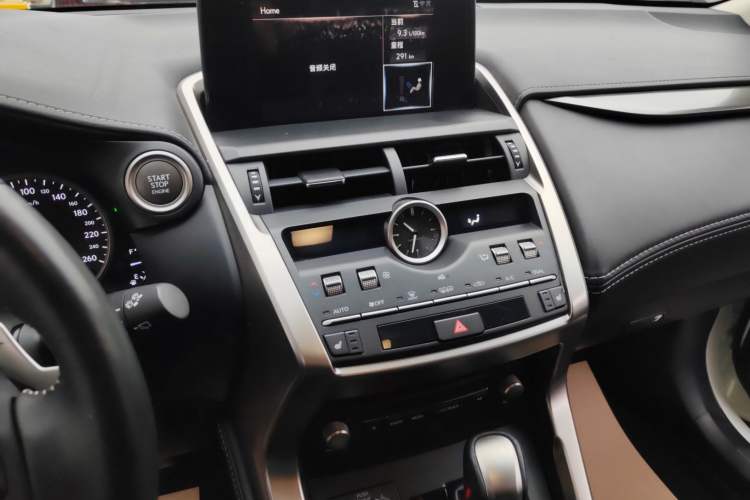 Used Lexus NX 2017 300 Front-Wheel-Drive Limited Edition Audio And AC Panel