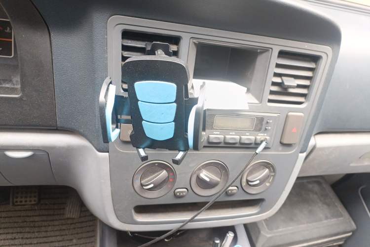 Used Soueast Delica 2014 2.0L New Entrepreneur Pioneer Practical Edition Audio And AC Panel