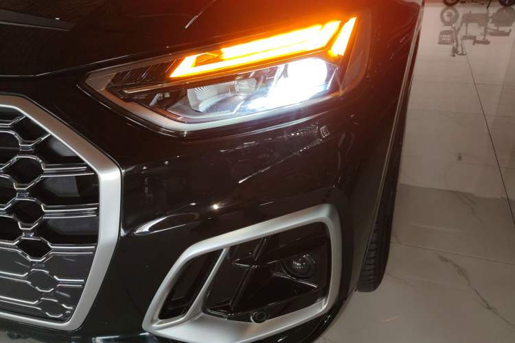 Used Audi Q5L 2022 40T Fashionable and Dynamic Model