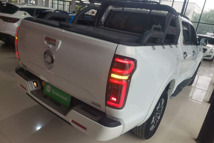 Used Great Wall Poer 2021 2.0T Global Version Automatic Diesel 4x4 Sporty Standard Cab GW4D20M
