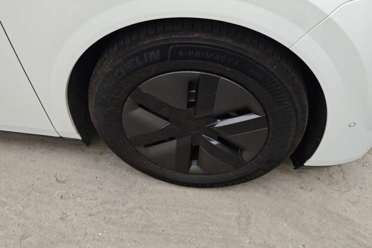 Used Li Auto MEGA 2024 Ultra Model