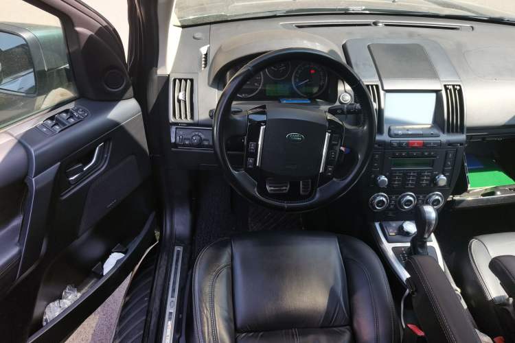 Used Land Rover Freelander 2 2011 3.2L i6 HSE Gasoline Edition