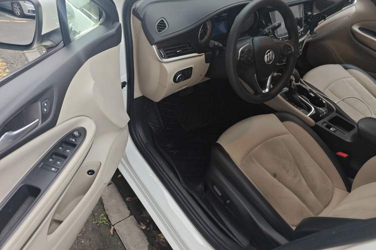 Used Buick Verano 2018 Sedan 15S Automatic Leading Model Interior 3