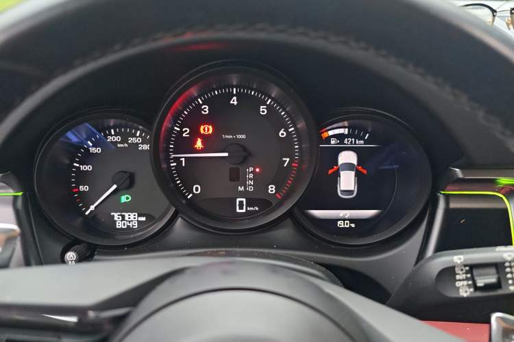 Used Porsche Macan 2022 Macan 2.0T Instrument Cluster