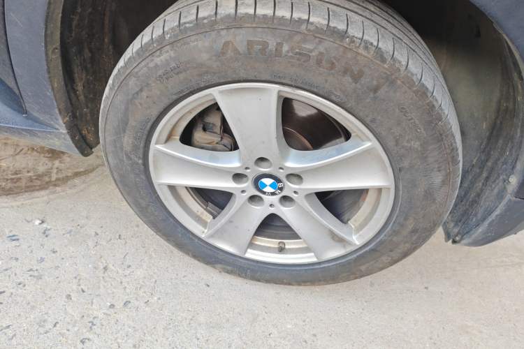 Used BMW X5 2011 xDrive35i Leading Model