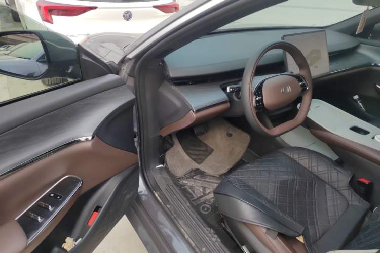 Used Qiyuan A07 2025 Blue Whale Pure Electric Version 625 Luxury Model
