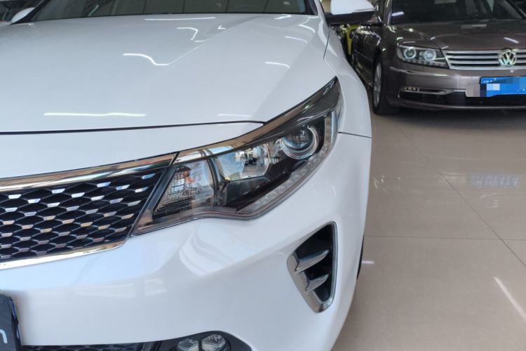 Used Kia K5 2016 1.6T Automatic LUX Left Front Headlight