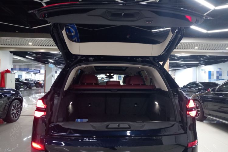 Used BMW X5 2023 xDrive 30Li Luxury M Sport Night Edition Package